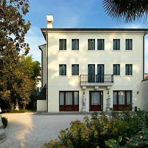 https://villa-pace-park-hotel-bolognese.hotelinveneto.com